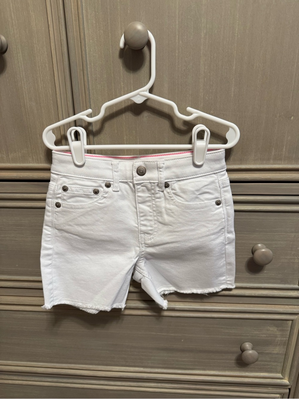 Vineyard Vines White Denim Girls' Shorts NWOT